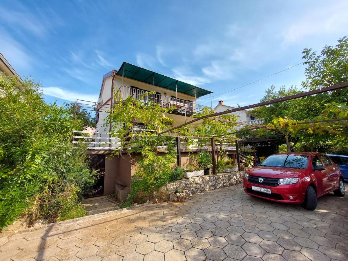 Apartments Vilim Pinezići Esterno foto