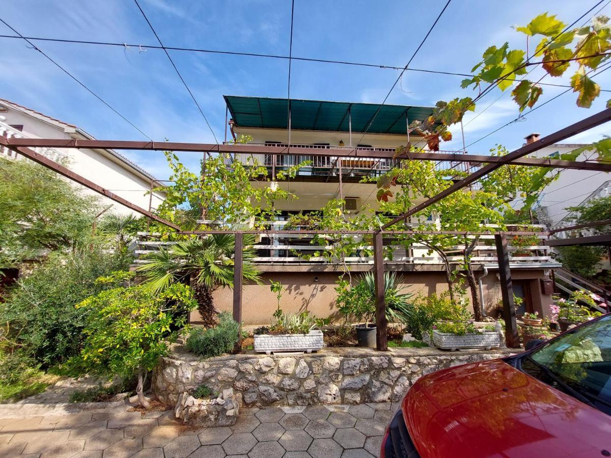 Apartments Vilim Pinezići Esterno foto