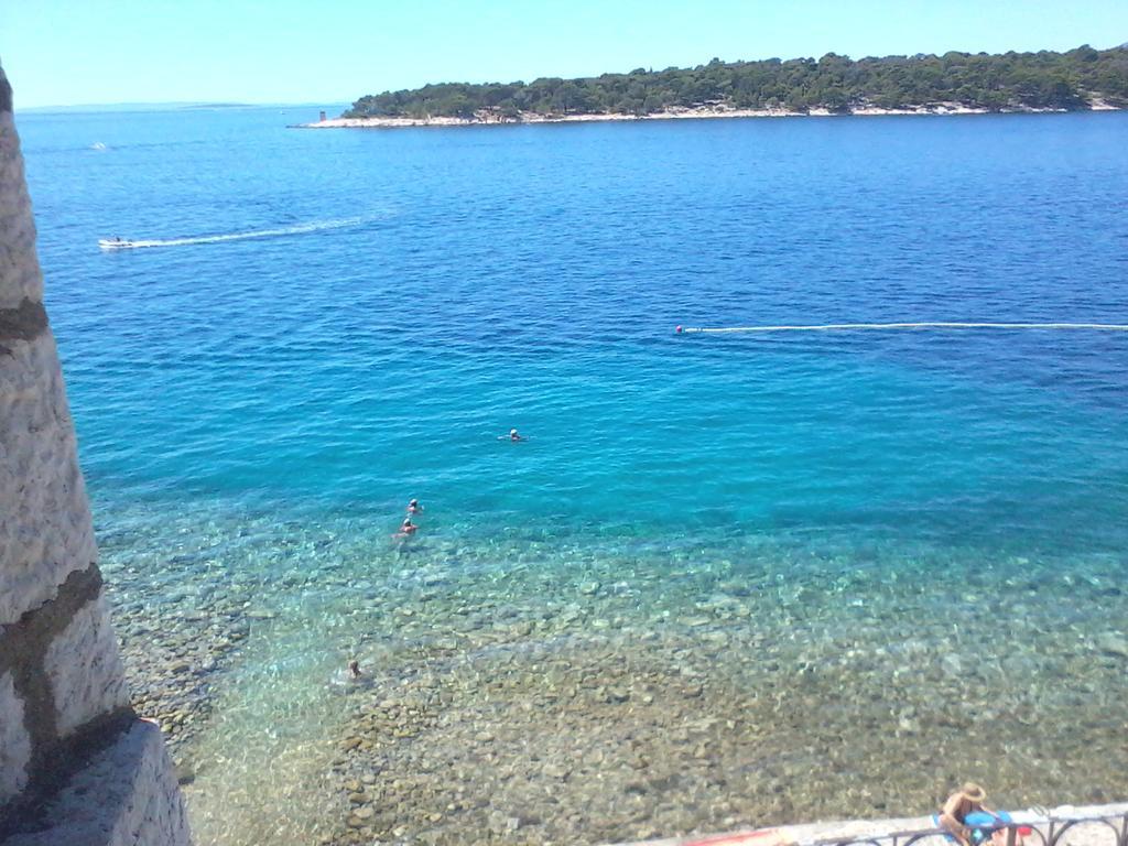 Apartments Vilim Pinezići Esterno foto